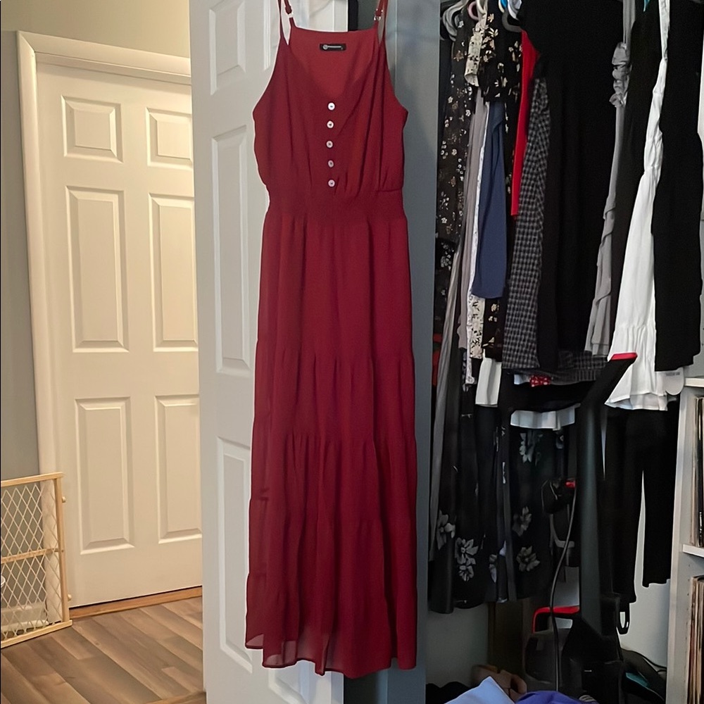 Elegant Red Maxi Dress